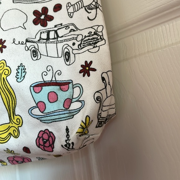 NWT Friends Theme Canvas Tote - Picture 4 of 8